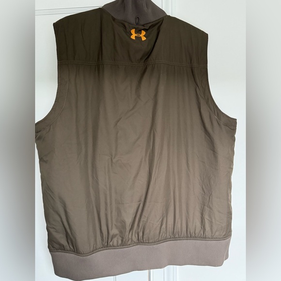 Under Armour Vest - Picture 3 of 3